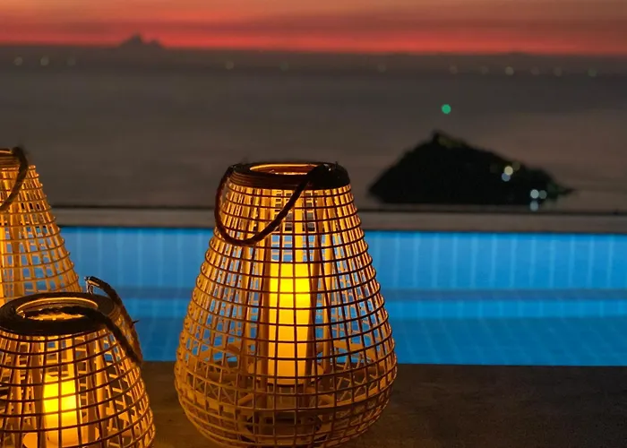 Karma Luxury Villa